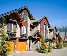 Pinnacle Ridge Condos by Fernie Central Reservations