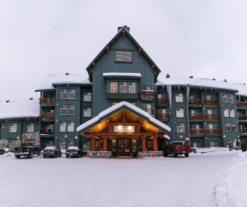 Snow Creek Lodge by Fernie Lodging Co