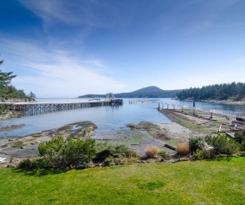 Galiano Oceanfront Inn & Spa