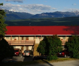 Rocky Mountain Springs Lodge and Citadella Restaurant