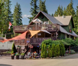 Cedar Lake House at Alpine Village Resort