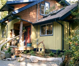 Tigh-Na-Clayoquot Vacation Rental