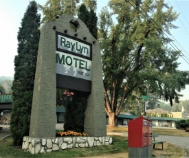 Ray Lyn Motel