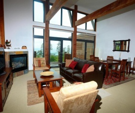 Pacific Rim Retreat by Natural Elements Vacation Rentals