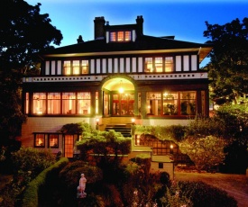 Beaconsfield Bed and Breakfast - Victoria