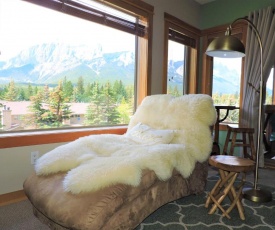 Fenwick Vacation Rental OPEN HOT TUB Glorious Mountain 2 Bedroom