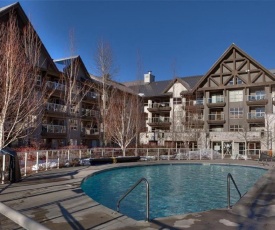 True Ski in Ski out Condo with hot tub and pool at the Aspens