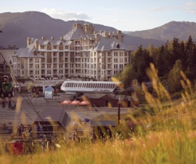 Pan Pacific Whistler Mountainside