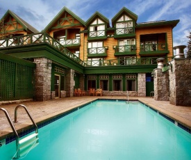 Pinnacle Hotel Whistler