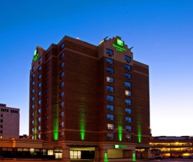 Holiday Inn & Suites Winnipeg Downtown, an IHG Hotel