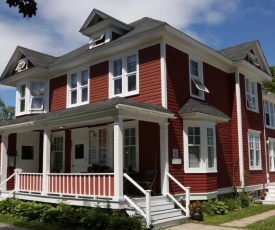 Complexe d'hébergement la Maison touristique Dugas