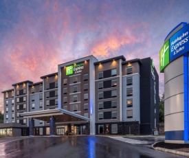 Holiday Inn Express & Suites Moncton, an IHG Hotel