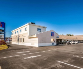 Motel 6-Moncton, NB