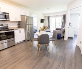 Brand new Gorgeous Condo Near UNB & Hospital Coffee Parking 202