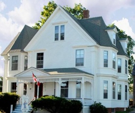 A Seafaring Maiden Bed and Breakfast