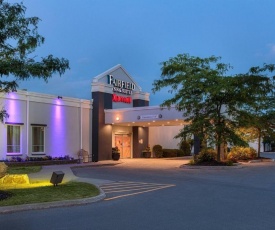 Fairfield Inn & Suites by Marriott Belleville