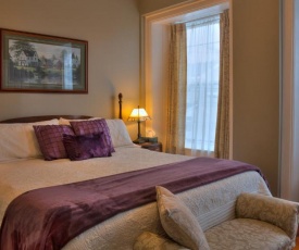 Sir Isaac Brock B&B Luxury Suites