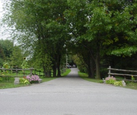 Inn on the Moraine