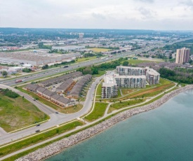 Simply Comfort. Modern Hamilton Apartments Lake Ontario Shore