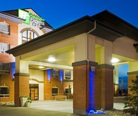 Holiday Inn Express & Suites Drayton Valley, an IHG Hotel