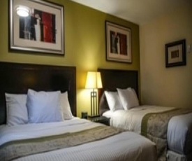 Skyland Motel Inn & Suites
