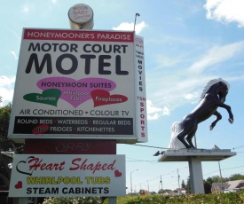 Motor Court Motel