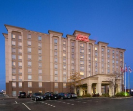 Hampton Inn & Suites by Hilton Toronto Airport