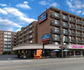 Howard Johnson Plaza by Wyndham by the Falls Niagara Falls