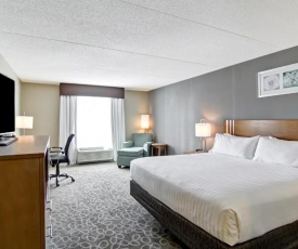 Holiday Inn Express & Suites Oshawa Downtown - Toronto Area, an IHG Hotel