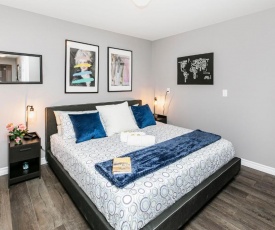 Newly Renovated - Modern 1BR with King Bed - Byward Market