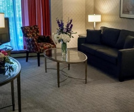 Cartier Place Suite Hotel