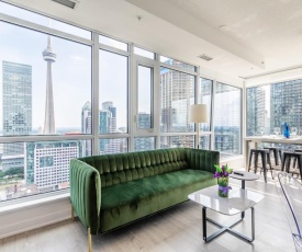 Luxury 2 BR in the heart of Entertainment District w/ CN Tower View