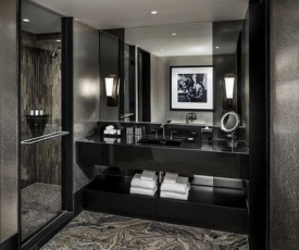 Bisha Hotel Toronto