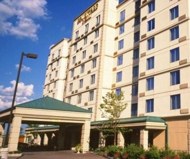 Courtyard by Marriott Toronto Airport