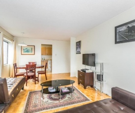 Toronto Furnished Living-Gerard