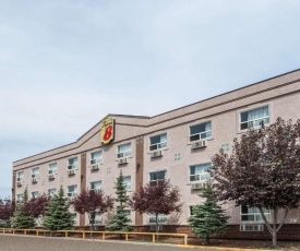 Super 8 by Wyndham Edmonton/West