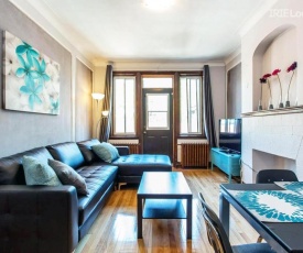 Jackson 4 Bedroom Apartment Côte-des-Neiges 20 mins to Downtown