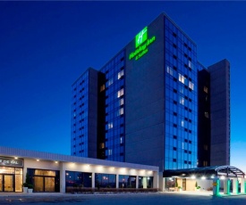 Holiday Inn Hotel & Suites Pointe-Claire Montreal Airport, an IHG Hotel