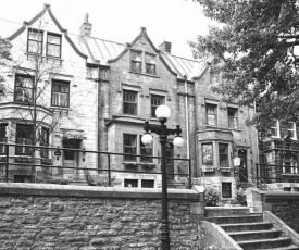 Hôtel Manoir Vieux-Québec