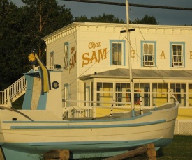 Auberge du Café chez Sam