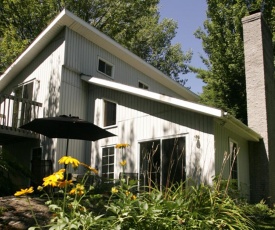 Chalet au bord de l'eau Le Nymphéa