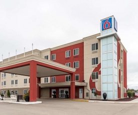 Motel 6-Moosomin, SK
