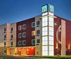 Motel 6-Swift Current, SK